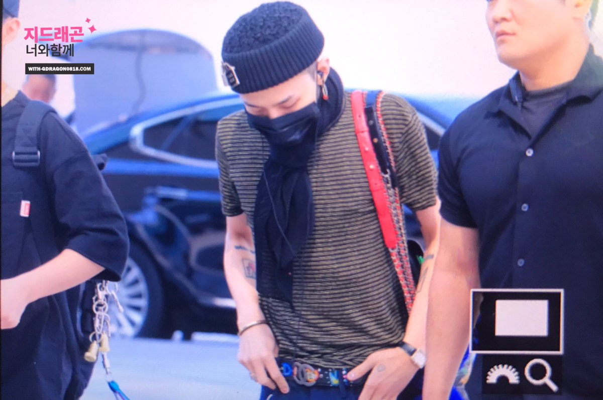 G-Dragon Departure Seoul to Singapore 2017-06-23 (2)
