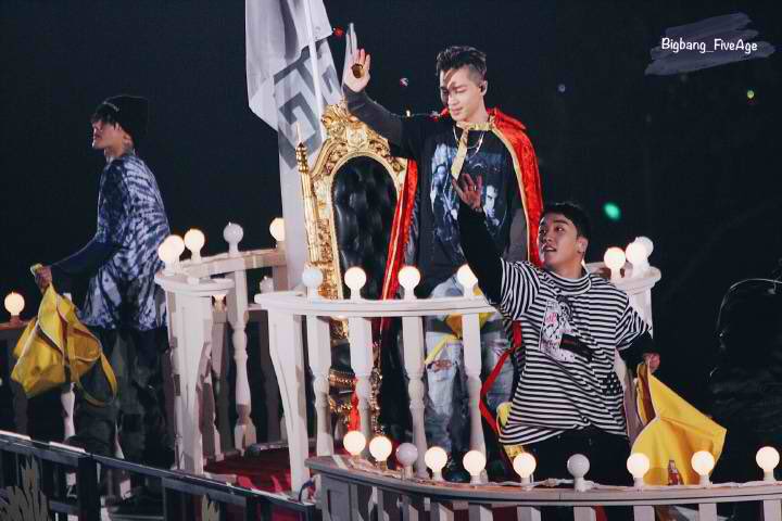 [Photos Videos] 2017-06-03 【BIGBANG SPECIAL EVENT 2017】 (wout T.O.P) Osaka Kyocera Dome Day 1 (2)