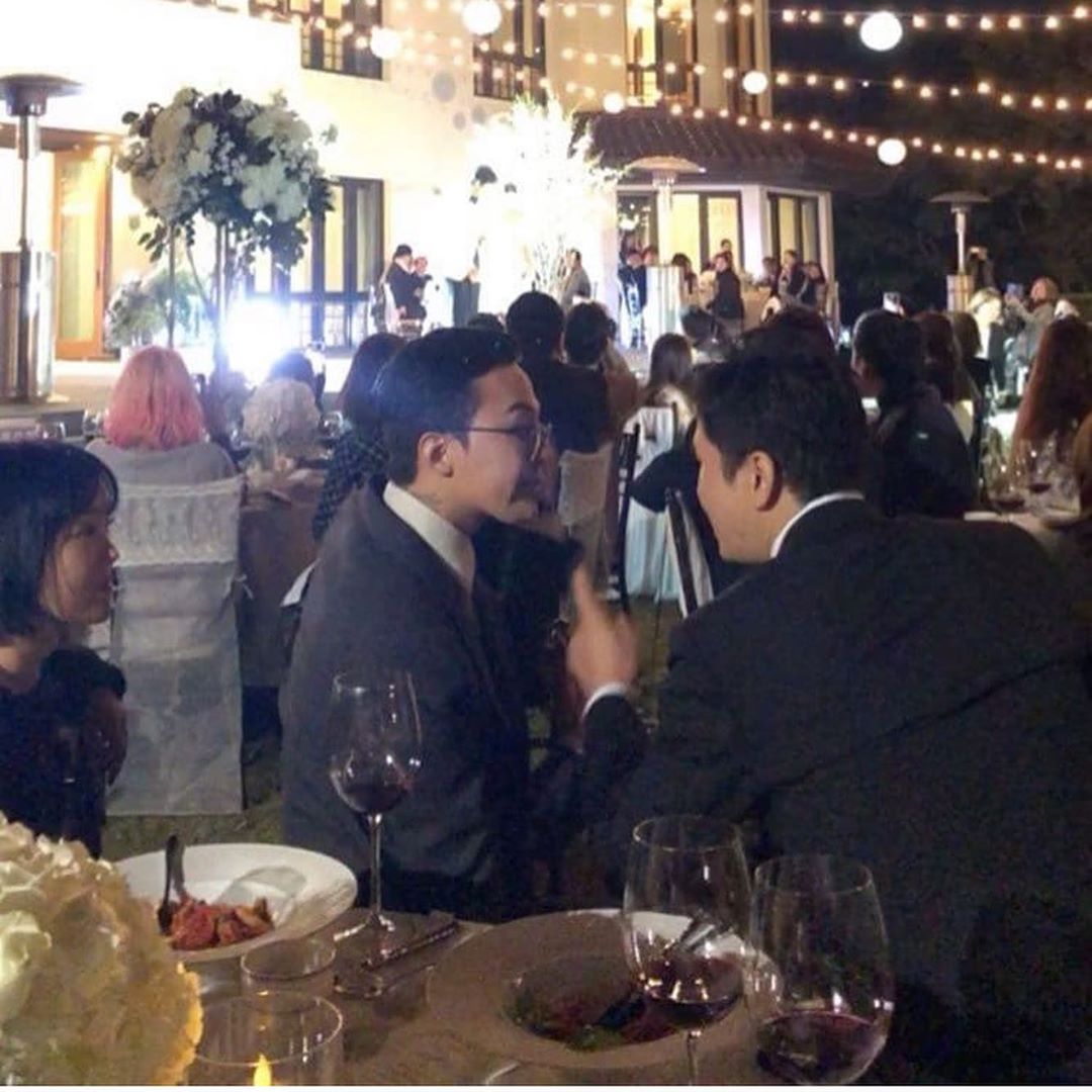 photos-g-dragon-attends-his-sisters-dami-kwon-s-wedding-congratulations-to-the-newly-wed-couple