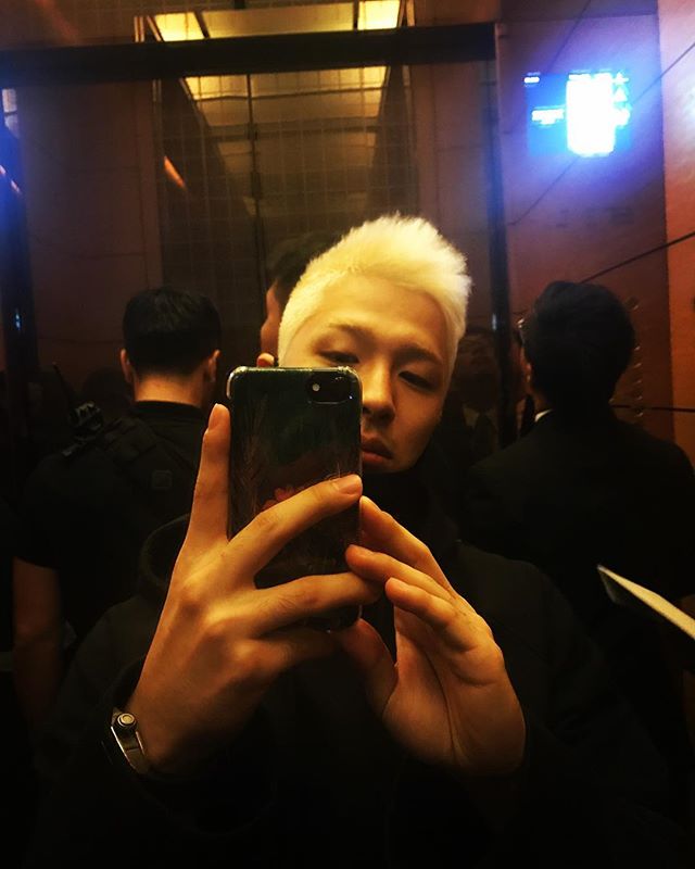 Taeyang Instagram Sep 23, 2017 9:38am Thank u Manila!! Last night was LIT!! And HK!! Y
