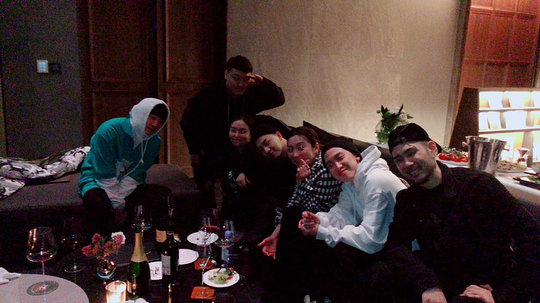 Taeyang Instagram Mar 9, 2018 11:30pm Last night