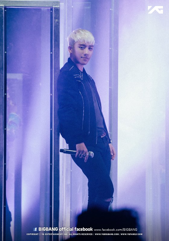BIGBANG MADE in Toronto Official YG photos (7).jpg