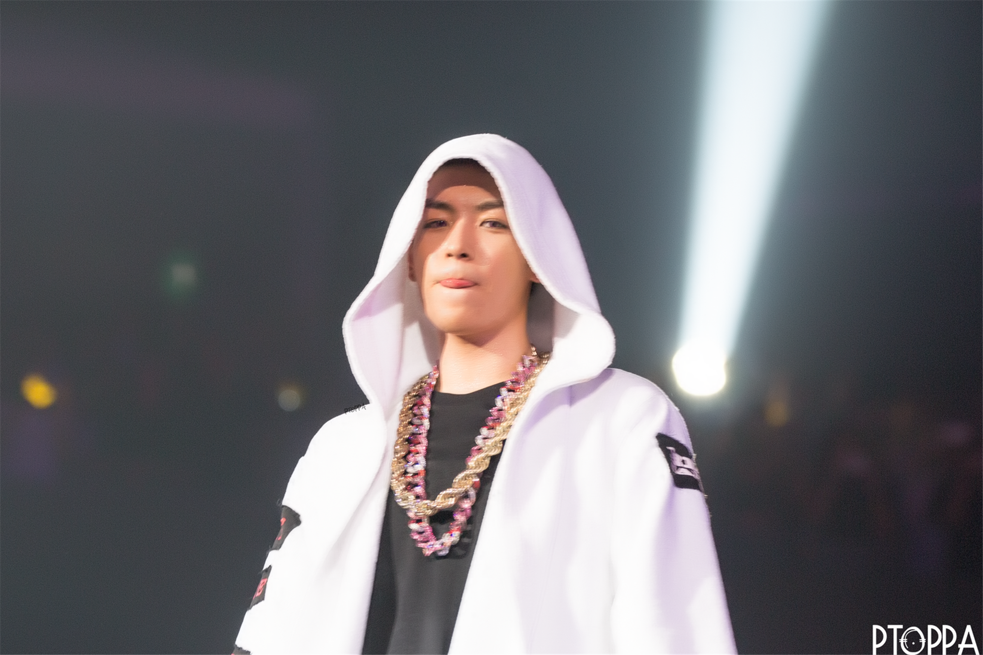 BIGBANG - Made Tour 2015 - Singapore - 18jul2015 - PT.OPPA - 18 (Custom) (2).jpg
