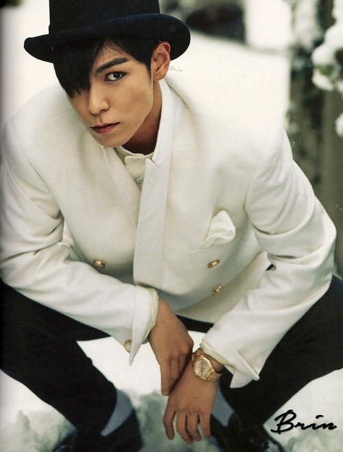 arwenchoi: FROMTOP  —-HQ SCANS PART 8—- cr. AeuyTLin...